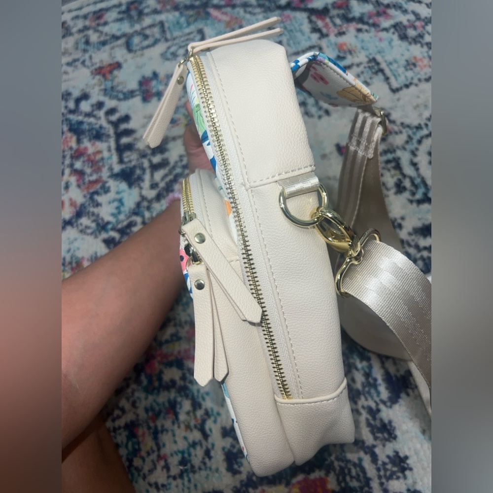 Petunia Pickle Bottom Disney Princess Courage and Kindness Criss-cross sling bag - Picture 12 of 12